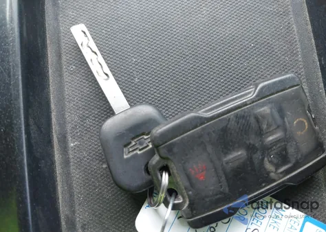 2016 Chevrolet Silverado 1500 1Lt from USA, damaged, VIN 1GCRCREC4GZ144078